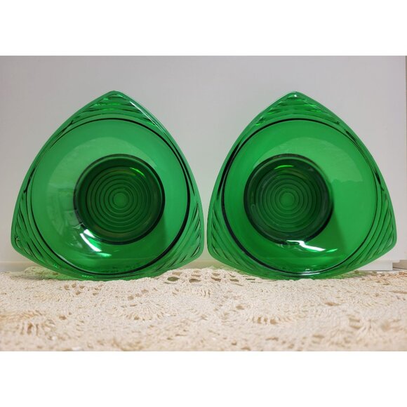 2- Forest Green Triangular Bowls Vintage Anchor Hocking Glass 6" - Picture 1 of 10
